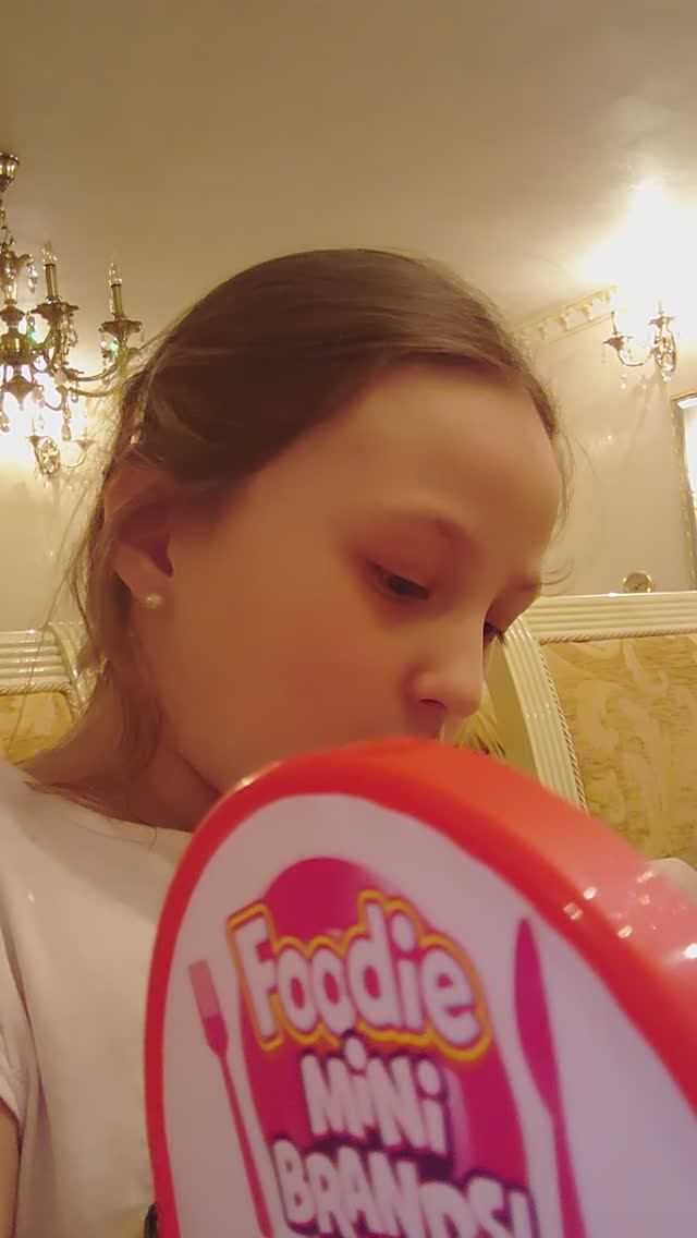 Распаковка предметов Foodie Mini