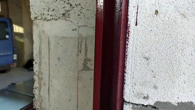 Подъёмные ворота своими руками, крепление поликарбоната......