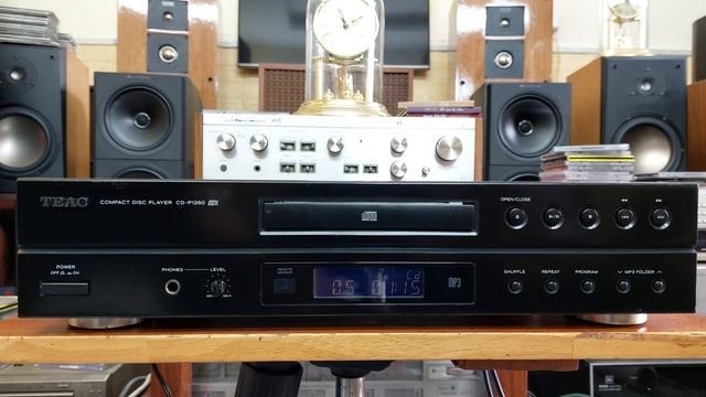 (Đã bán) Đầu CD TEAC CD-P1260 đọc đĩa CD và MP3 ?giá 700K ?0907223269 ?Địa chỉ: Tp Thủ Đức смотреть онлайн
