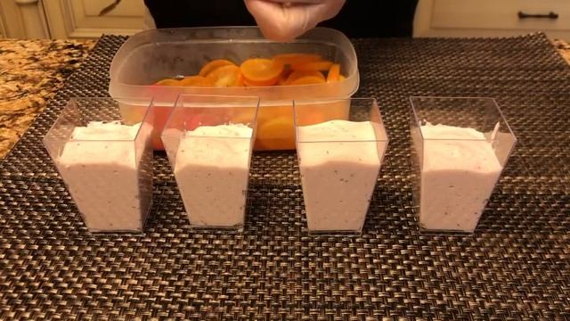 ?МАЛИНОВЫЙ ДЕСЕРТ В СТАКАНЧИКАХ С НЕОБЫЧНЫМ ОФОРМЛЕНИЕМ?COTTAGE CHEESE Dessert смотреть онлайн