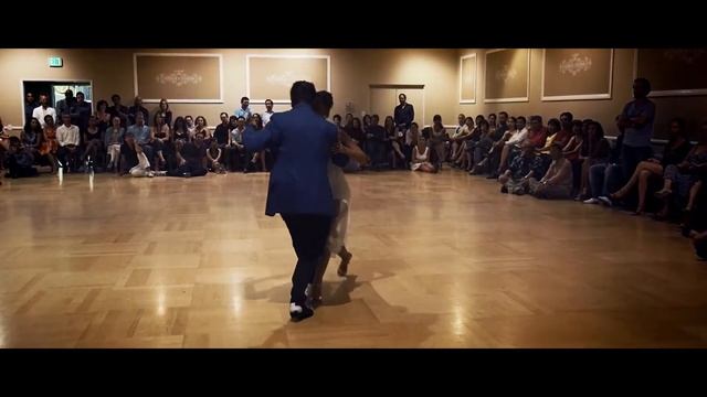 Танго выступление Chicho Frumboli и Juana Sepulveda смотреть онлайн