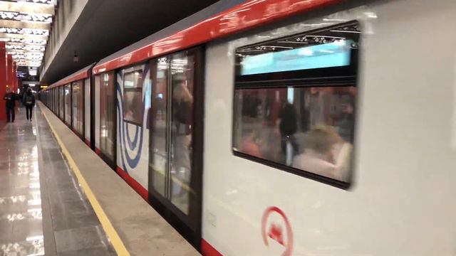 81-775/776/777 Дейна (Москва 2020) На станции Мичуринский проспект смотреть онлайн