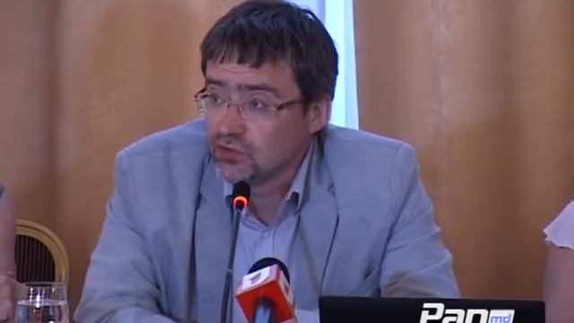 Глава ВЦИОМ В.Федоров в Кишиневе: размышления об обществе смотреть онлайн