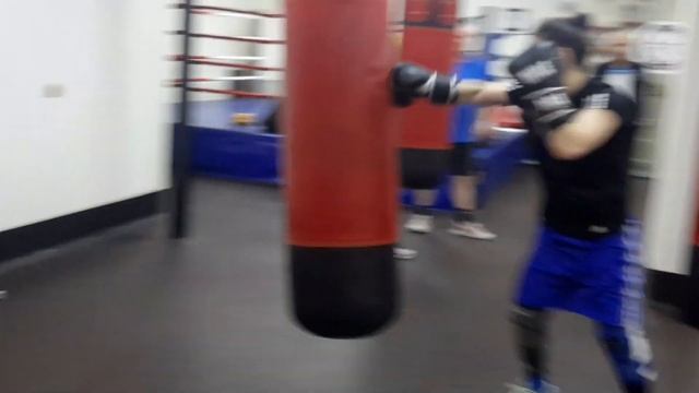 Тренировка в клубе бокса Яновского В.Я.. Софья Очигава. смотреть онлайн