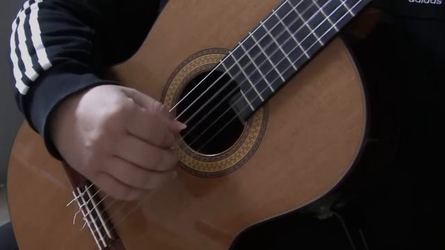 Elton John "Your Song" Guitar смотреть онлайн