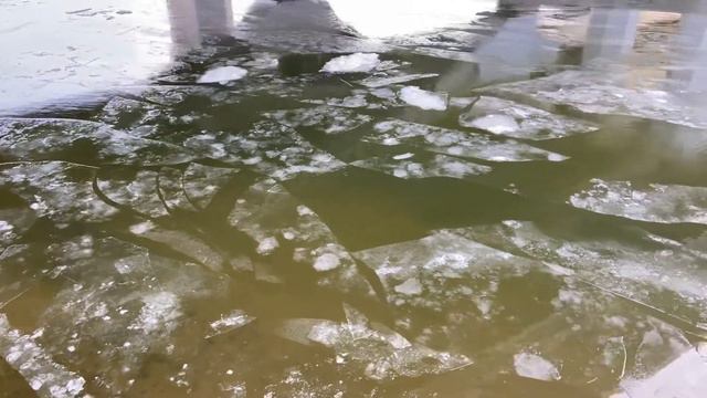 Весна в Москве смотреть онлайн