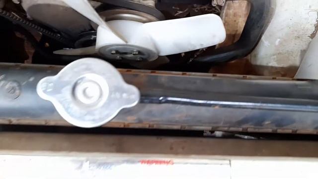 Nissan1400 How to drain radiator water. смотреть онлайн