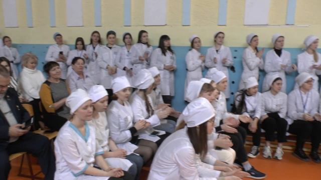 Праздничный концерт ко дню 8 марта смотреть онлайн