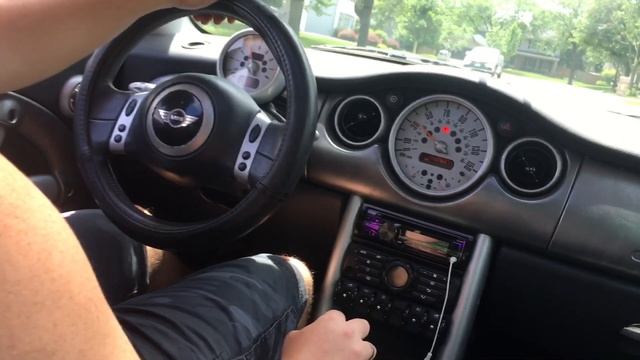 2003 Mini Cooper S. (test drive) смотреть онлайн