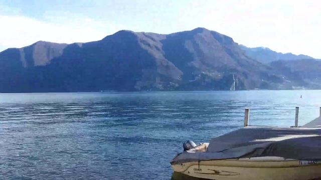 Озеро Лугано, г.Лугано, Швейцария... Lago di Lugano, Lugano, Svizzera.. 22 декабря 2019г. смотреть онлайн