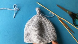 Вязание шапки для мальчика спицами