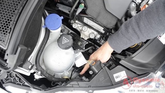 Vidéo vérifications extérieures permis Peugeot 208 смотреть онлайн