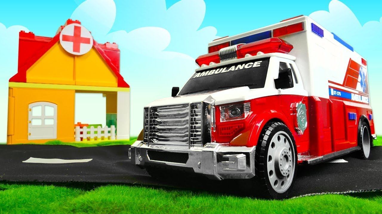 Скорая помощь работает на месте аварии! Развивающие мультики для детей про машинки-помощники смотреть онлайн