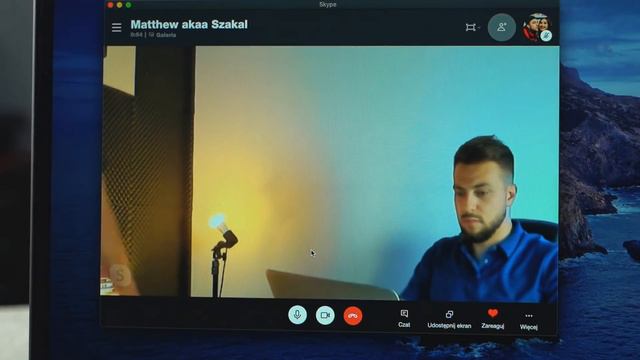 Ta kamerka widzi wszystko dookoła! Oto Jabra PanaCast смотреть онлайн