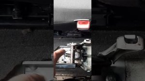 Регулировка ручного тормоза на Шевролете Круз