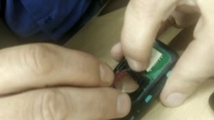 Chery Tiggo 4 2021 года замена батарейки в ключе