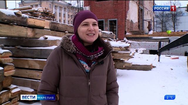 Завершить реставрацию сгоревшей поликлиники в Петрозаводске планируют к концу года смотреть онлайн