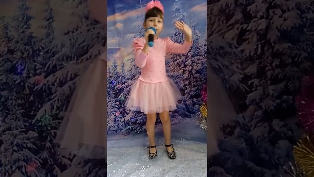 Дарина Алиева 6 лет Новый Год У Ворот смотреть онлайн