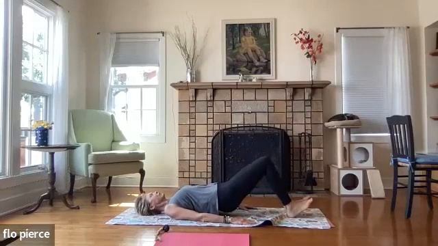 SML Pilates with Nutmeg and flo смотреть онлайн