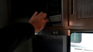 Полностью автономный пикап кемпер | Пикап кемпер со всем что можно пожелать