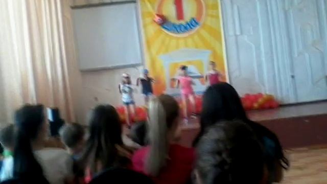 Танец девочек (в лагере) смотреть онлайн