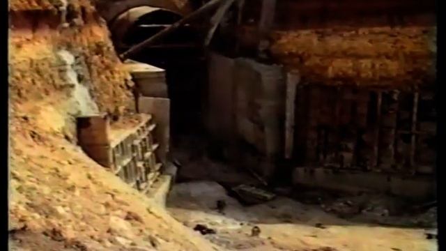 1994г. СУ-528 строит тоннель ЖД смотреть онлайн