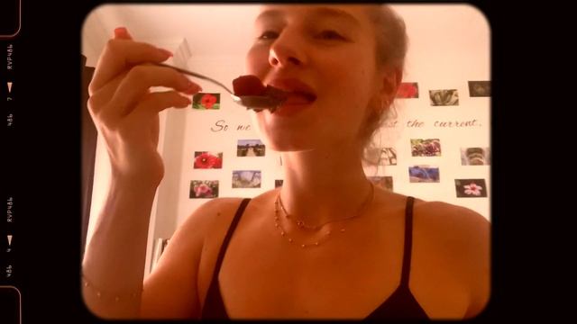 What I eat in a week as a busy college student // plant based & realistic (food diaries ep.03) смотреть онлайн