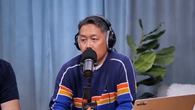 Flying Cars & Future SDVs w/ XPeng's Brian Gu & Jack Cheng of MIH Consortium | The InEVitable смотреть онлайн