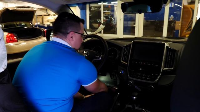 ЛЭНД КРУЗЕР 200. Как готовят к угону ? ??? смотреть онлайн