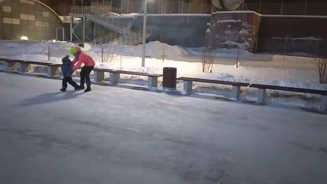 Прогулка с детьми (ИКЦ г. Первоуральск) смотреть онлайн