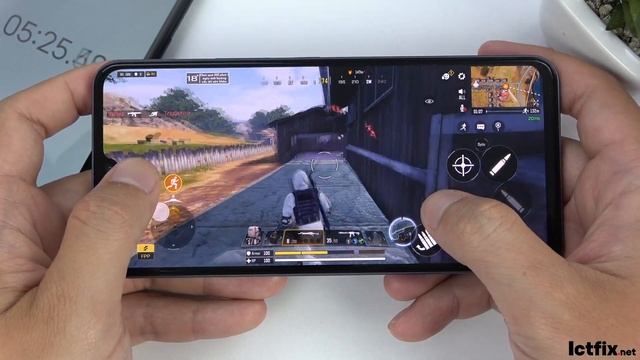Vivo V25 Call of Duty Mobile Gaming test CODM | Dimensity 900, 90HZ Display смотреть онлайн