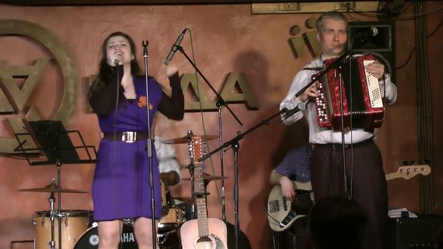 Ты стоишь и молчишь у святого огня (00067) смотреть онлайн