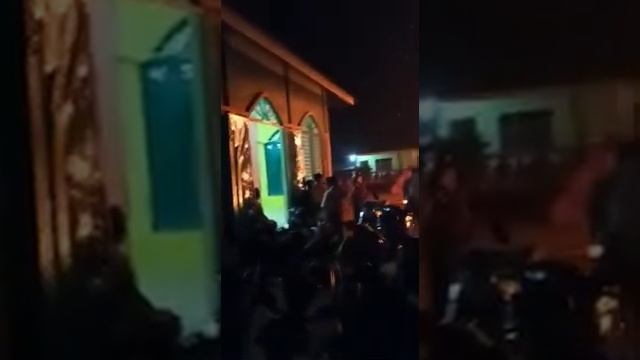 Wow Api Unggun Pramuka Mts Nurul Hikmah Aek Gerger meriah. смотреть онлайн
