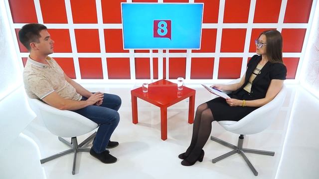 Интервью на 8 канале. Татьяна Бурыгина, Алексей Сычёв смотреть онлайн