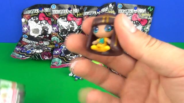 Ultimate Monster High Minis Blind Bag Surprise Doll Figures Opening by Mattel смотреть онлайн