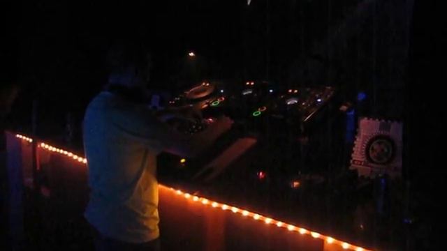 Dj Nanes & Djmarvin @ ChicDeluxe Roses (25/12/2007)