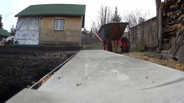 Дачные посиделки #2: суровый май, кладём поребрик правильно, выбор пилы для дачи смотреть онлайн