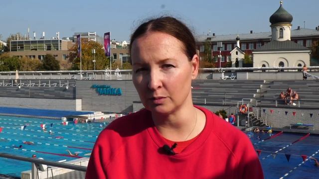 Плавание для взрослых/Учимся плавать кролем на груди смотреть онлайн