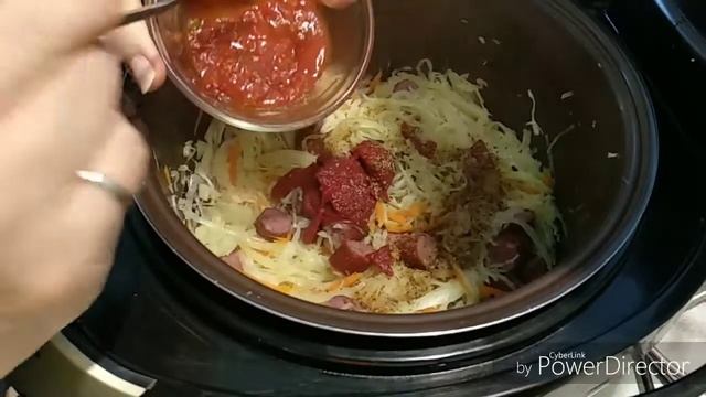 СУПЕР РЕЦЕПТ! КАПУСТА с КОЛБАСКАМИ. Любит вся семья. смотреть онлайн