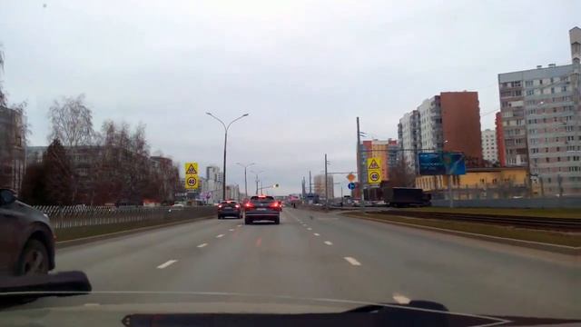 Прокатимся по проспектам и улицам Набережные Челны. Проспект Сююмбике. смотреть онлайн
