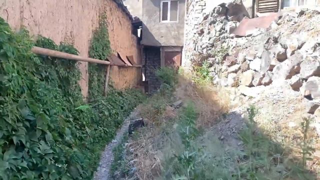 Ереван. Конд. Прогулка по старейшему району Еревана. смотреть онлайн