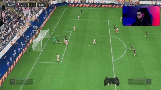 Ronaldinho İle İNANILMAZ Frikik ve Penaltılara Giden Maç! | FIFA 23 DRAFT смотреть онлайн