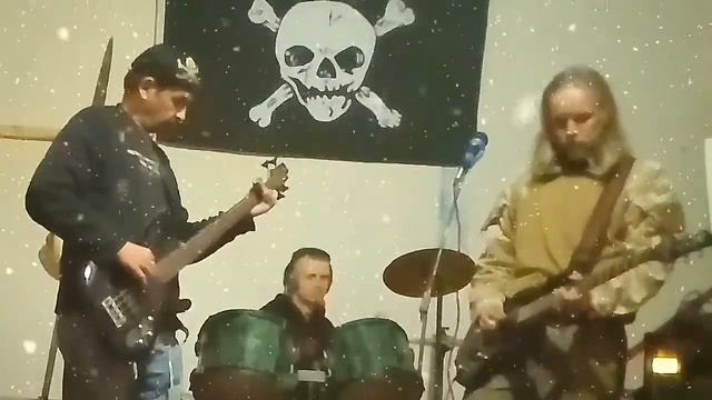 "Будет Холодно" - "It will be cold" - ШМАТSS - Live version. (Автор Александр Безбородов) смотреть онлайн