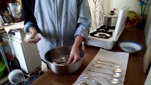 Как я очистила мой столовый прибор из МЕЛЬХИОРА. смотреть онлайн