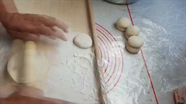 самодельный тандыр / QO'LBOLA TANDIRDA SOMSA смотреть онлайн