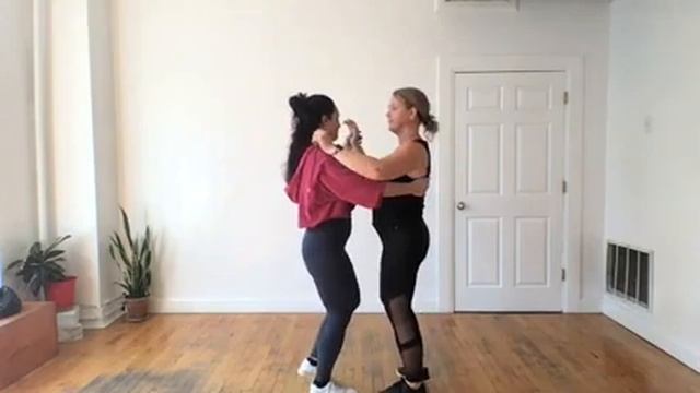 Bachata Fundamentals 4 смотреть онлайн