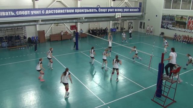 Открытие хостела ВолейЯр с Белый Яр смотреть онлайн