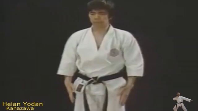 Karate Kata - Heian Yodan - Sensei Kanazawa 10° Dan Shotokan