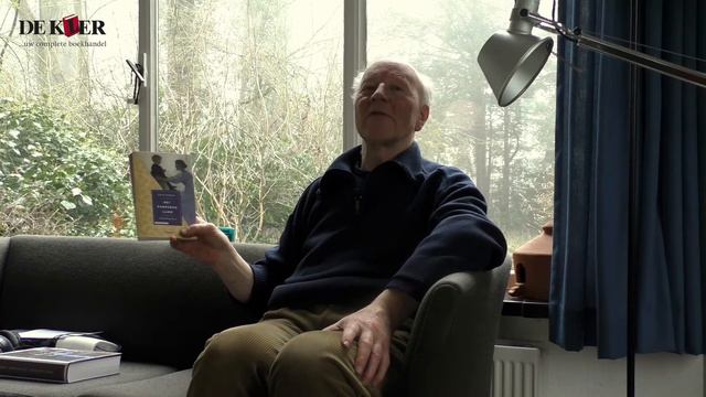 Maarten 't Hart over het boek Het Purperen Land смотреть онлайн