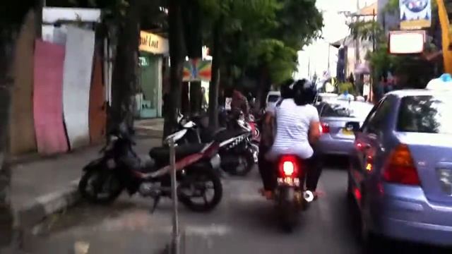 Бали, Кута, улицы 1 смотреть онлайн